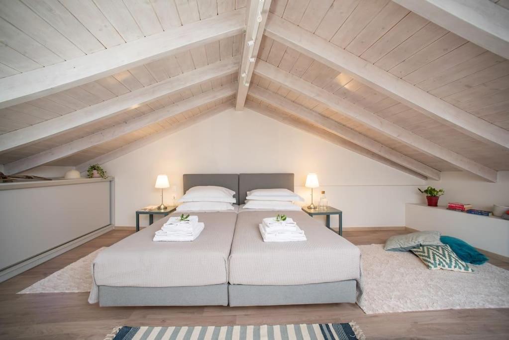 Appartamento Newly Renovated 1730'S Venetian Loft Corfu  Esterno foto